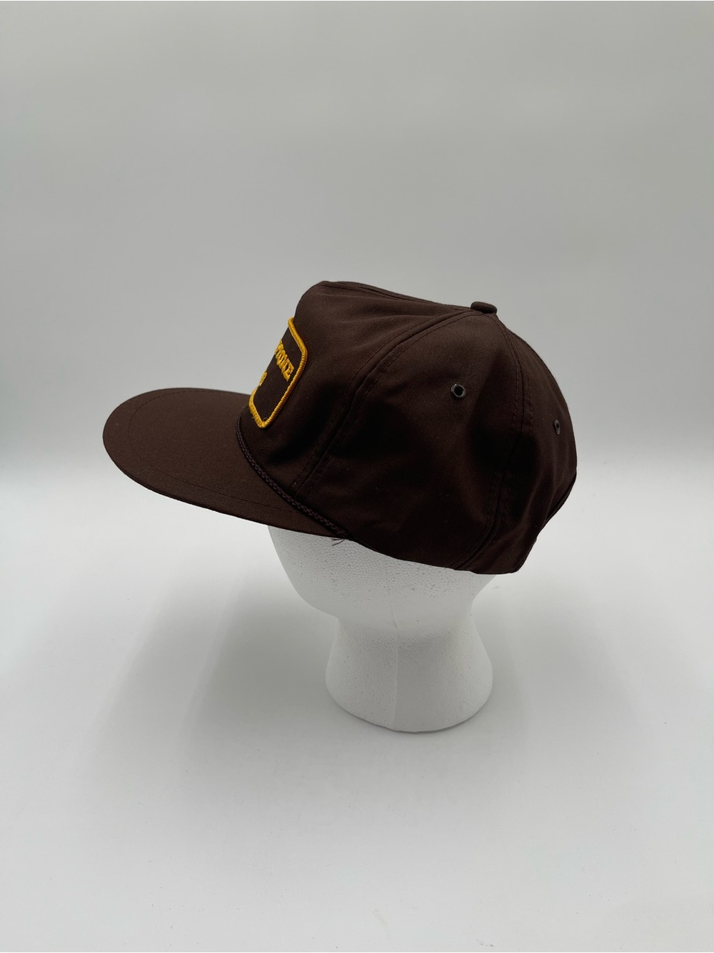 Vtg 80s 90s Yellowstone Banks Hat Mesh SNAPBACK K-BRAND Trucker Patch Brown - Picture 3 of 9
